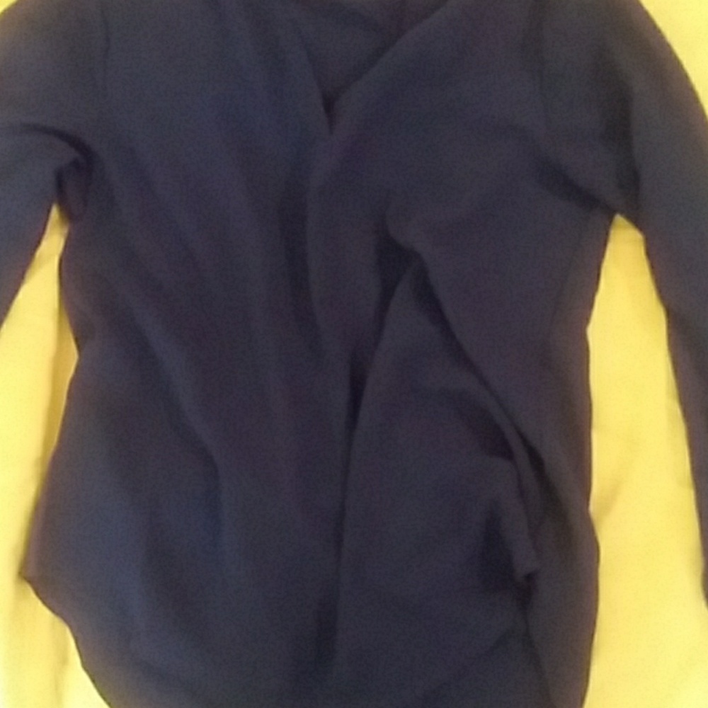 Royal blue  xl with roll up sleeved. High low styl